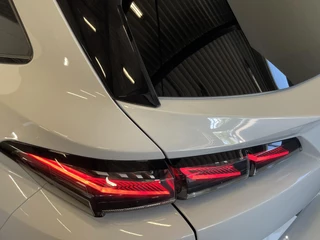 Peugeot 308 Peugeot 308 1.2 PureTech GT Climate control Adaptive cruise control Parkeersensoren Achteruitrijcamera Navigatie Voorstoelen verwarmd LED Apple Carplay/ Android Auto - afbeelding nr 24