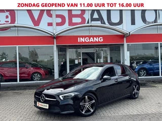 Mercedes-Benz A-Klasse Mercedes-Benz A-Klasse A200 AUT. 163PK LED NAVI PANO-DAK CAMERA SFEERVERLICHTING AIRCO - afbeelding nr 1