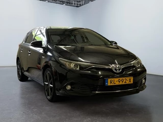 Toyota Auris Toyota Auris 1.8 Hybrid Dynamic | Dealer onderhouden | NAP | Afneembare trekh - afbeelding nr 3