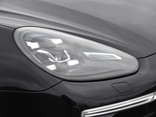 Porsche Cayenne Porsche Cayenne 3.0 S 509PK E-Hybrid / Sport Design / LED - afbeelding nr 43