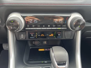 Toyota RAV4 Toyota RAV4 2.5 Plug-in Hybrid Bi-Tone+ - afbeelding nr 9