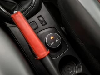Renault Captur (NAVIGATIE, CLIMATE, LEDER, CRUISE, SPORTSTOELEN, GETINT GLAS, LM VELGEN, PARKEERSENSOREN, NIEUWE APK, NIEUWSTAAT) - afbeelding nr 22