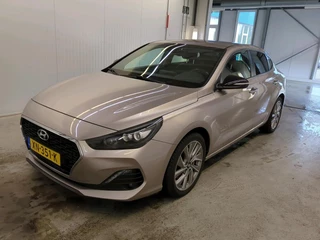 Hyundai i30 Hyundai i30 Fastback 1.0 T-GDI Premium, 1e Eig! Camera! Carplay! Zondag OPEN! - afbeelding nr 2
