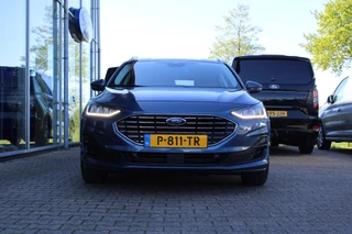 Ford Focus Ford Focus Wagon 1.0 EcoBoost Hybrid Titanium Style | Winter Pack | Camera | Navigatie | Cruise control | Privacy glass | NIEUW MODEL - afbeelding nr 3
