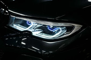 BMW 3 Serie BMW 3-serie 330e Sedan Hybrid | Vol opties | M Sport | Laser | H&K | Head Up | 19 inch | - afbeelding nr 51