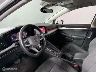 Volkswagen Golf Volkswagen Golf 1.5 eTSI DSG Life Business| CARPLAY | CRUISE - afbeelding nr 31