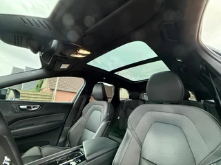 Volvo XC60 Volvo XC60 2.0 T6 R DESIGN RECHARGE Long Range Panodak ACC 21 Inch - afbeelding nr 58