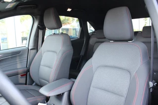 Ford Kuga Ford Kuga 2.5 PHEV ST-Line | Winter Pack | Camera | Cruise Control | Navigatie | - afbeelding nr 10