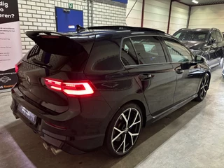 Volkswagen Golf Volkswagen Golf 2.0 TSI R 4Motion Performance AKRA, PANO, LEER - afbeelding nr 10