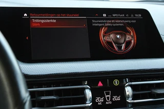 BMW 1 Serie BMW 1-serie 120i Business Edition Plus HEAD-UP LEDER KEYLESS - afbeelding nr 33
