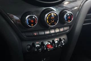 MINI Countryman MINI Countryman Mini 1.5 One Business Edition | Trekhaak | Navigatie | 20