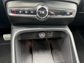 Volvo XC40 Volvo XC40 T5 262PK Recharge R-Design| Adap.Cruise| 360Camera| Stoel.verw| - afbeelding nr 22