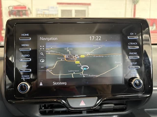 Toyota Yaris Toyota Yaris 1.5 Hyb. Dynamic ACHTER CAMERA-NAVI-BLUETOOTH - Allseason - afbeelding nr 30