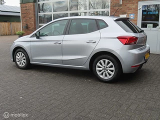 SEAT Ibiza Seat Ibiza 1.0 TSI 95 PK Style Business Intense/Carplay/Camera/PDC/Led - afbeelding nr 16