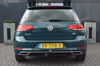 Volkswagen Golf Volkswagen Golf 1.4 TSI Highline 125pk Navi/ Trekhaak/ ACC/ Virtual cockpit/ PDC - afbeelding nr 8