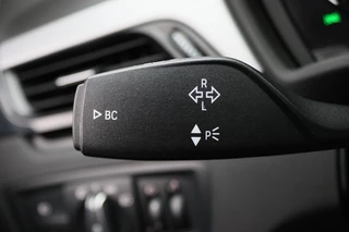 BMW X1 BMW X1 xDrive25e Executive Navigatie, Stoelverwarming, PDC, Cruise, Climate - afbeelding nr 32