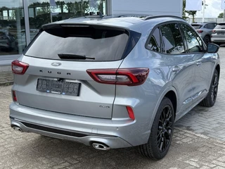 Ford Kuga Ford Kuga 2.5 PHEV ST-Line X 243pk | Driver Assistance pack | Matrix LED | Black Package | Wegklapbare Trekhaak | Panoramadak | Winterpack | 2.100kg Trekgewicht - afbeelding nr 11