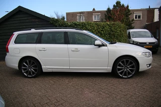 Volvo V70 - afbeelding nr 2