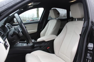 BMW 4 Serie BMW 4 Serie Gran Coupé 430i xDrive High Exe. M Sport 62.559 km! / Camera / Leder / 18'' / Harman Kardon / Navigatie / DAB / Stoelverwarming / Cruise Control - afbeelding nr 4