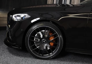 Mercedes-Benz C-Klasse Mercedes-Benz C-klasse 300 e 4MATIC AMG 63 Look / Acc / Memory / Burmester / Head Up / 360 Camera / Leder / Navi / Led / 20 Inch - afbeelding nr 50