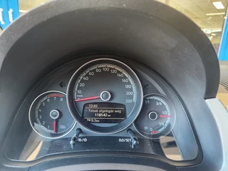 Volkswagen up! Volkswagen up! Up 1.0 TSI 90pk! HIGH Clima, Cruise, PDC, 15 inch lichtmetaal - afbeelding nr 10