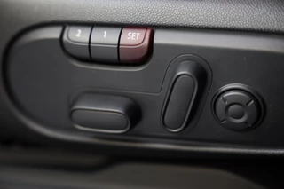 MINI Countryman Mini Mini Countryman 1.5 Cooper John Cooper Works / AUT / Elek Stoelen / Navi / Digital Cockpit / ACC / Leder / Open Pano / Led - afbeelding nr 12
