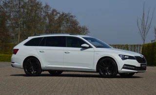 Škoda Superb Skoda Superb Combi 1.4 TSI 218 pk  iV Laurin & Klement PHEV trekhaak - afbeelding nr 59