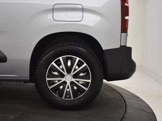 Toyota ProAce Toyota ProAce CITY Electric Challenger 50 kWh | Nieuw Model | Stuur en Stoelverwarming - afbeelding nr 10