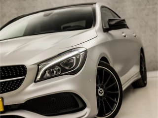 Mercedes-Benz CLA Mercedes-Benz CLA 180 AMG Sport Automaat (SCHUIFDAK, APPLE CARPLAY, GROOT NAVI, LEDER/ALCANTARA, STOELVERWARMING, SPORTSTOELEN, CRUISE, KEYLESS START, NIEUWSTAAT) - afbeelding nr 15