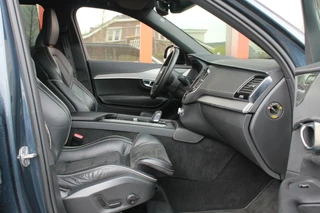 Volvo XC90 Volvo XC90 T8 Recharge AWD R-Design | Longe Range | Panoramadak | Stoelverwarming | BLIS | Trekhaak | Harman / Kardon | Glossy Black | Keyless - afbeelding nr 32