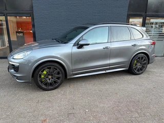 Porsche Cayenne S E-HYBRID