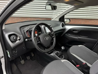 Toyota Aygo Toyota Aygo 1.0 VVT-i x-joy|Camera|Led|Airco|Carplay|Elek.spiegels|Bluetooth| - afbeelding nr 13