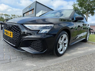 Audi A3 Audi A3 Sportback 30 TFSI S line edition BLACK OPTIC AUTOMAAT - afbeelding nr 2