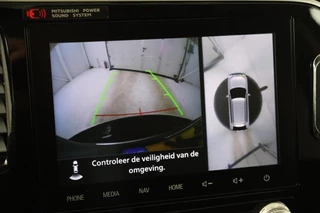 Mitsubishi Outlander Mitsubishi Outlander 2.4 PHEV Intense+ | Schuifdak | Stoelverwarming |  360 camera | Carplay | Navigatie | Full LED | Stuurverwarming | Keyless | Dodehoek detectie - afbeelding nr 10