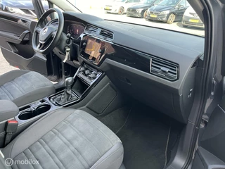 Volkswagen Touran Volkswagen Touran 1.5 TSI Highline 7p DSG*PANO-DAK*ACC*CAMERA* - afbeelding nr 10