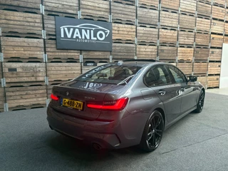 BMW 3 Serie BMW 3-serie 330e eDrive M Sport Edition Shadowline PANO Head up Navi Carplay - afbeelding nr 22