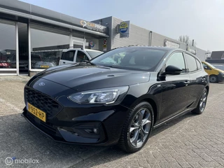 Ford Focus Ford Focus 1.0 Eco Hybrid ST Line, prachtige staat! - afbeelding nr 1