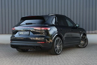 Porsche Cayenne Porsche Cayenne 3.0 E-Hybrid|360 camera|leder|Sportchrono - afbeelding nr 6