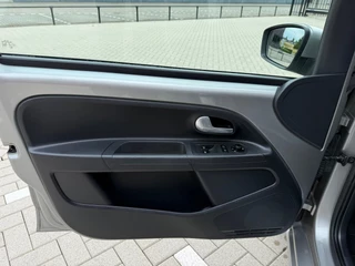 Volkswagen up! Volkswagen Up! 1.0 BMT high up! CRUIS|PDC|NAP|TOPSTAAT| - afbeelding nr 24
