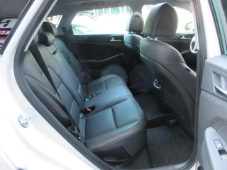 Hyundai Tucson Hyundai TUCSON 1.6 T-GDi Comfort 4WD Aut Leer Navi Camera Carplay Pano - afbeelding nr 13