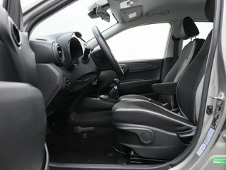 Hyundai i10 Hyundai i10 1.0 Comfort | CarPlay / Android Auto | All-seasonbanden - afbeelding nr 15