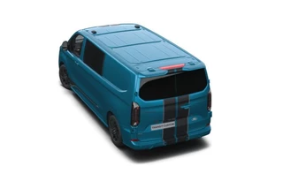 Ford Transit Custom Ford Transit Custom 320 2.5 PHEV L2H1 Sport DC 233pk | | Dubbele Cabine | Dubbele zijschuifdeur | Inklapbare trekhaak | 19 inch lichtmetalen Sport velgen (mat zwart) | Verwarmbaar stuurwiel | Navigatie systeem - afbeelding nr 8