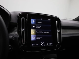 Volvo XC40 Volvo XC40 T5 Recharge R-Design | Achteruitrij Camera | Cruise Controle | Apple Carplay / Android Auto | Stoel + Stuur Verwarming | - afbeelding nr 18
