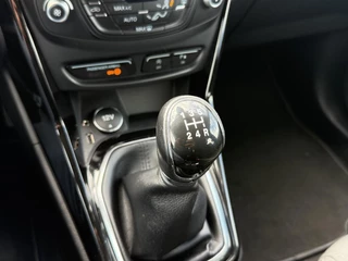 Ford B-MAX Ford B-Max 1.0 EcoBoost Titanium 2e Eigenaar,Camera,Trekhaak,125pk,Navi,Lm velgen,Clima,Cruise,Pdc V+A,Dealer Onderhouden,Apk tot 04-2026 - afbeelding nr 22