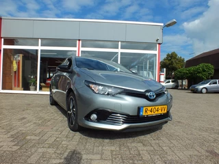 Toyota Auris - 57487113-0