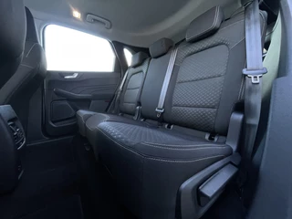 Ford Kuga Plug-in Hybrid | Navigatie | Stoelverwarming - afbeelding nr 14