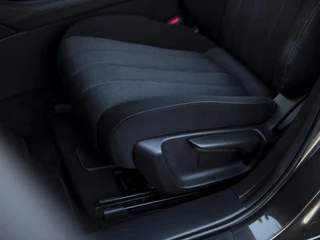 Mazda 6 Mazda 6 Sportbreak 2.5 SkyActiv-G 194pk Aut. | Navi | Matrix LED | App Connect | Stoel- & Stuurverwarming | Bose HiFi | ACC - afbeelding nr 5