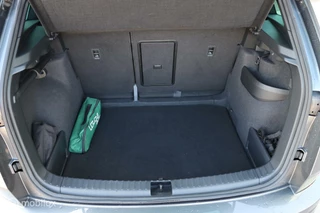 Škoda Karoq Skoda Karoq 1.5 TSI ACT Sportline / Trekh. / Navi / Carplay - afbeelding nr 38
