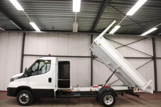 Iveco Daily Iveco Daily 35C14 2.3 KIPPER MET 3500 KG TREKVERMOGEN Iveco 35C14 2.3 KIPPER MET 3500 KG TREKVERMOGEN - afbeelding nr 2