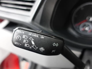 Volkswagen Transporter Volkswagen Transporter 2.0 TDI 150pk DSG Automaat Trekhaak Apple Carplay/ Android Auto Cruise control Airco Sidebars Parkeersensoren - afbeelding nr 16